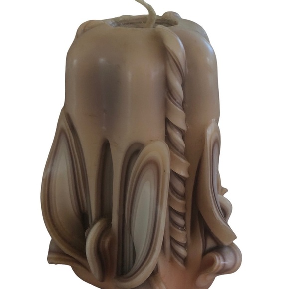 VTG 70’s Ribbon Hand Carved Wax Candle Unlit Neutrals Cream Beige Brown 5X3 - Picture 4 of 6